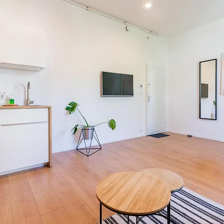 Yourapart Haffnera 70