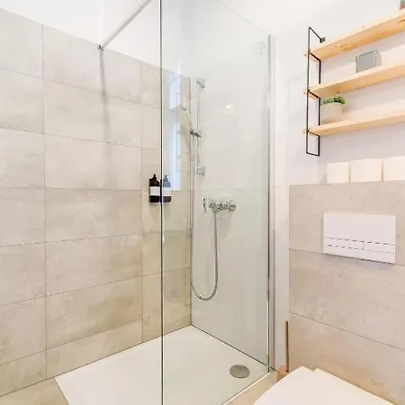 Yourapart Haffnera 70